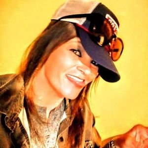 Meet your Posher, Alisha